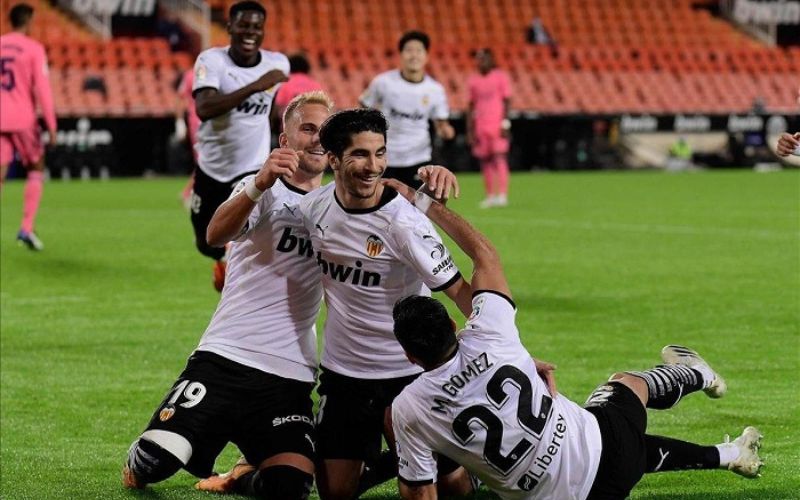 Nhận Định Valencia – Toàn Cảnh Phong Độ Và Cơ Hội Tại La Liga